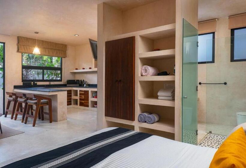 Suíte com Piscina, Ujo Condo Boutique