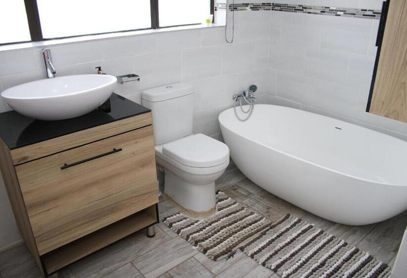 Номер Deluxe, Charis View Guest House