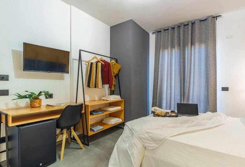 اتاق استاندارد با بالکن, Bb Ogliastroom