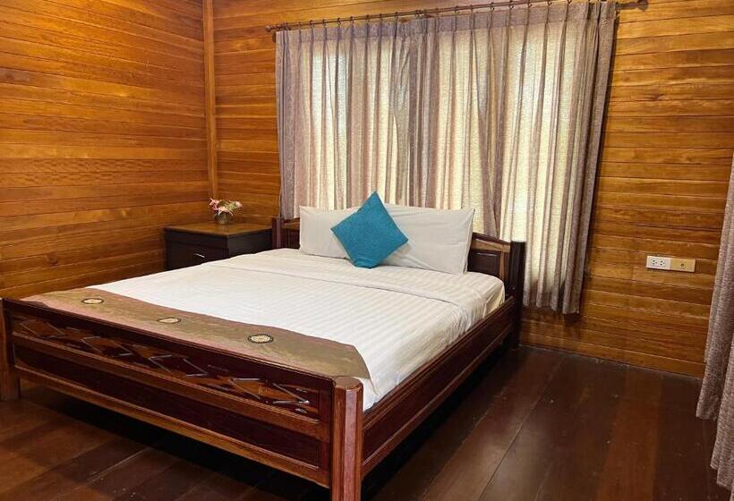 Стандартный Номер Кровать Кинг, Sirilagoona Home Resort