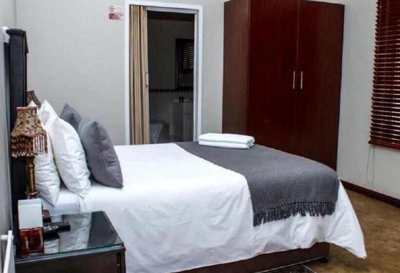 스탠다드 룸, Monacco Guest House