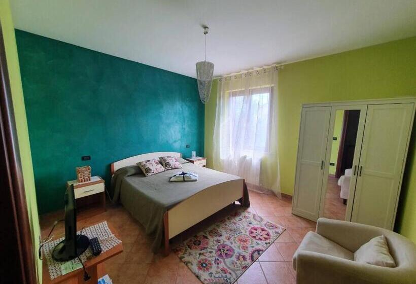 Quarto Estandar, B&b Gli Amici Del Tubarello