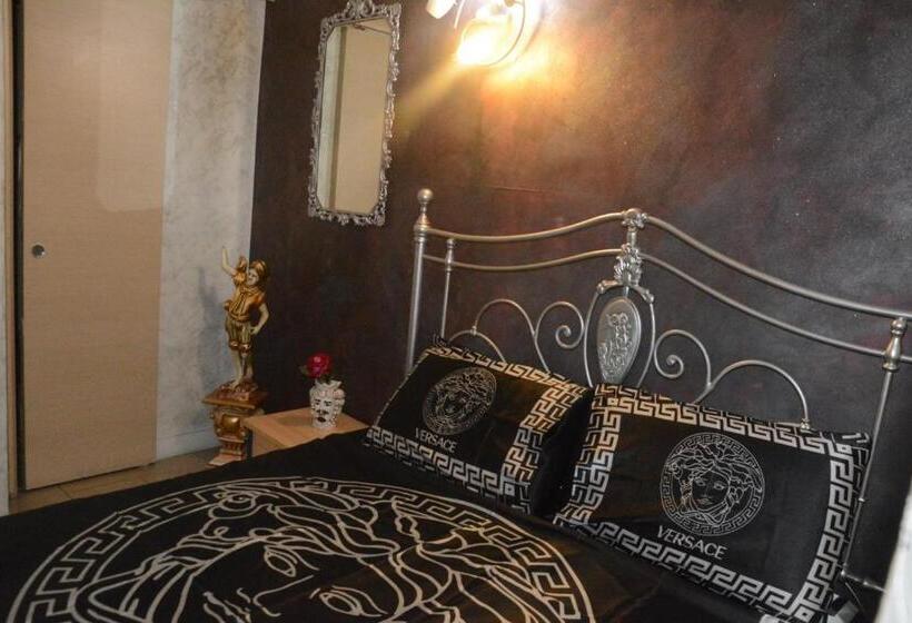اتاق اکونومی, B&b Sotto Gli Archi