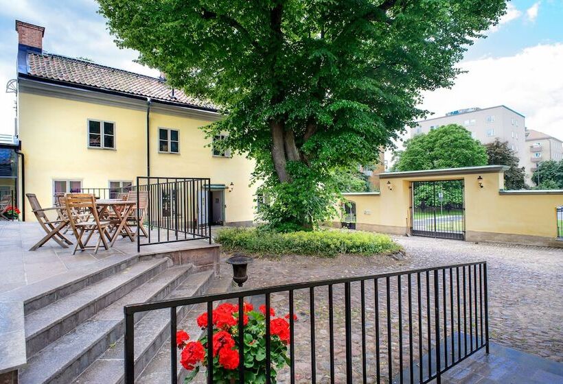 غرفة سوبيريور, Hellstens Malmgård