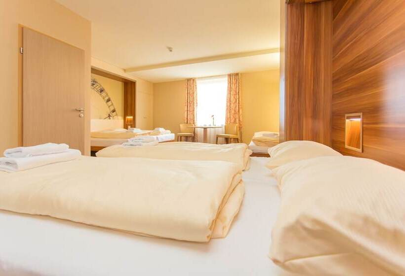 스탠다드 트리플 룸, Jufa Hotel Wien City