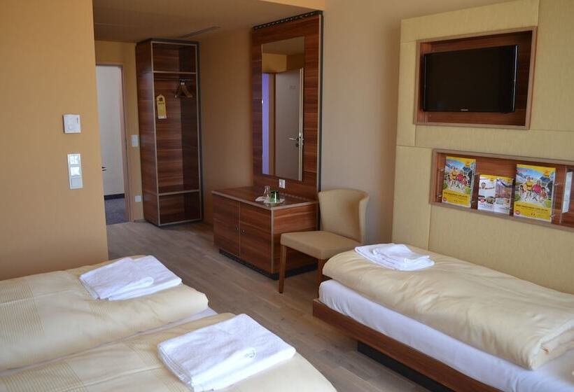 스탠다드 트리플 룸, Jufa Hotel Wien City