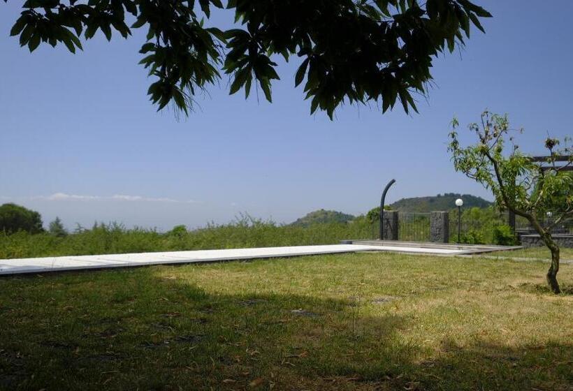 خانه 1 خوابه, Cirasa Luxury Country House