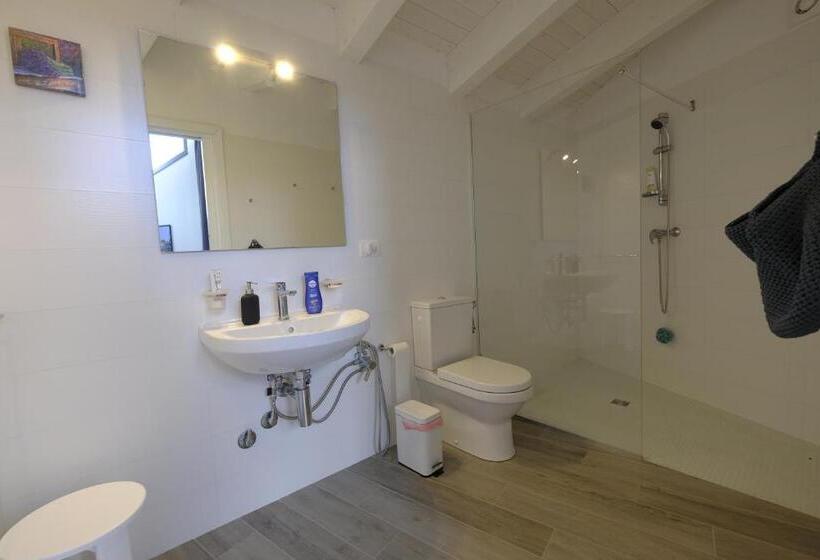 اتاق استاندارد, Cirasa Luxury Country House