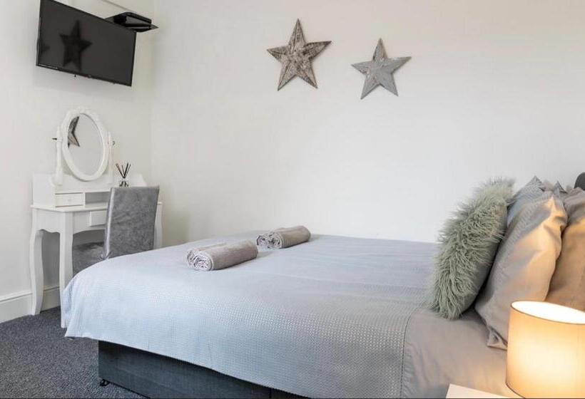 Номер Стандарт, Megs Island Guest House