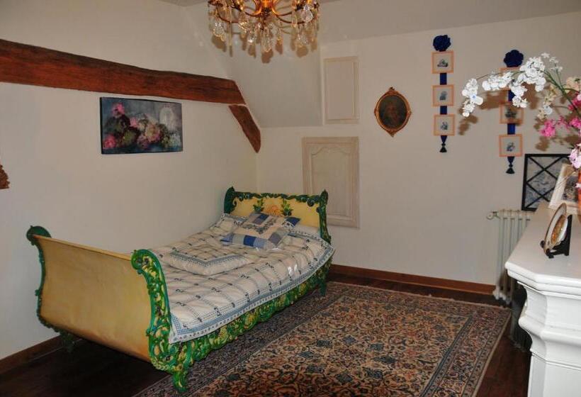 اتاق استاندارد یک نفره, Les Guenins