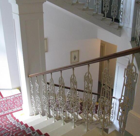 اتاق لوکس, Villa Dagmar