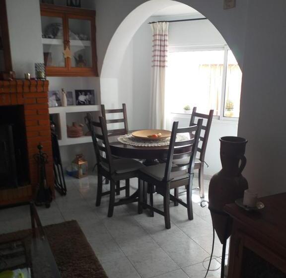 经济房, Casa Alice Salar