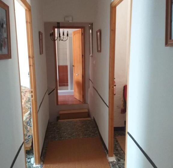 Quarto Economy Individual, Casa Alice Salar