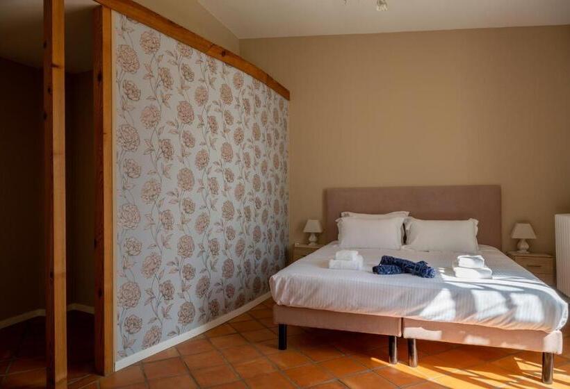 Номер Deluxe, Château Destinée