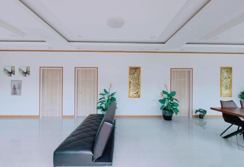 3间卧室的房子, Kerepiman Boutique
