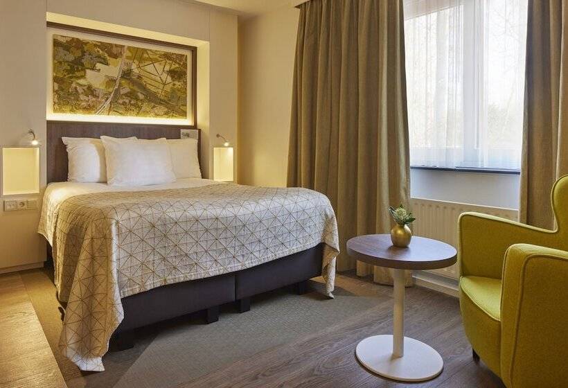 Номер Стандарт, Auberge Du Bonheur