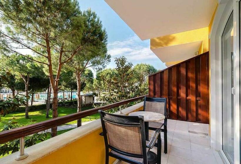 이코노미 룸, Robinson Nobilis   All Inclusive