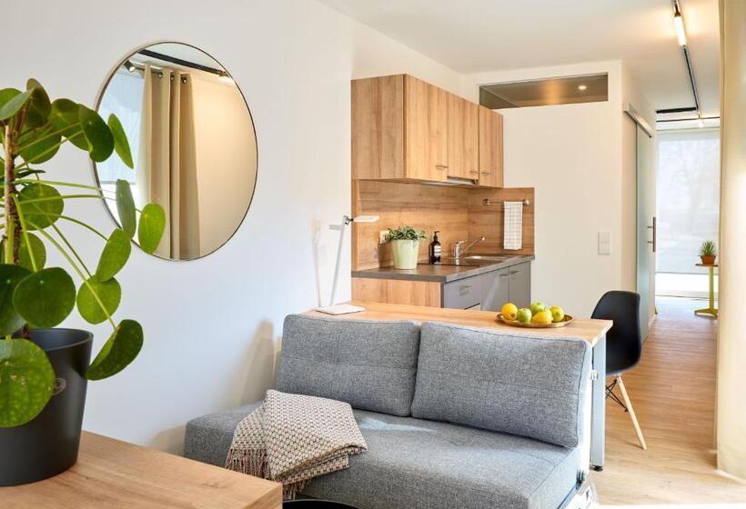 Апартаменты 1 Спальня с Террасой, Modern Ausgebauter überseecontainer Als Tiny House