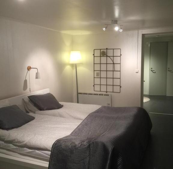 スタンダードルーム, Lägenhet Centralt I Värnamo Vid Apladalen