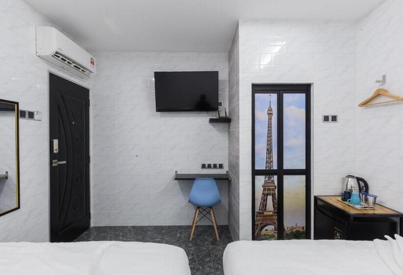 デラックスの４人部屋, Lee Luxury Home, Usm Penang