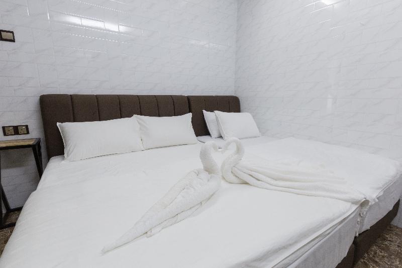 デラックストリプルルーム, Lee Luxury Home, Usm Penang