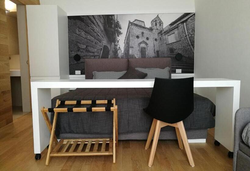سوییت با چشم‌انداز دریا, B&b Vistazzurra   Casa Saldarelli