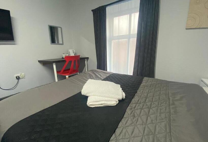 Номер Стандарт, Kings Hotel Blackburn
