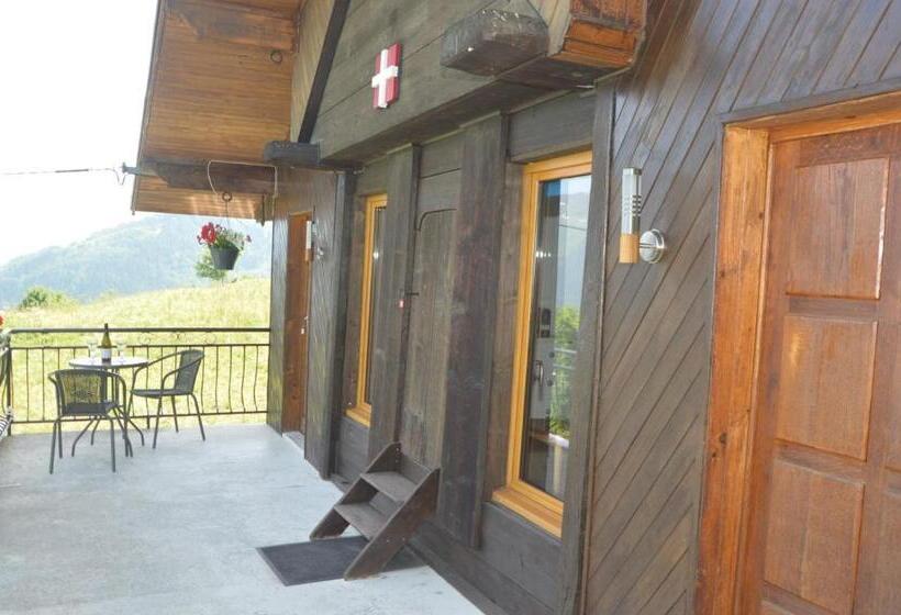 家庭套房, Le Petit Chalet Leard