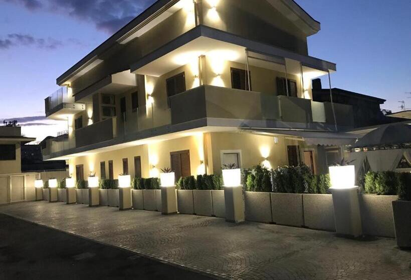 标准工作室, Residenza Carlucci