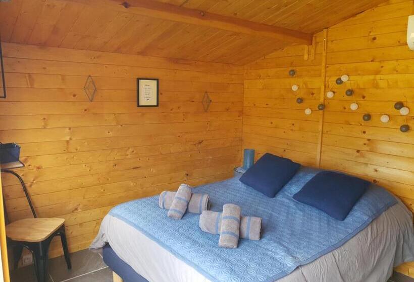Бунгало Стандарт, Locations Insolites Vie En Plein Air Cabane Et Tipi Bastide Bellugue Maison D Hôtes Reseau Bienvenue