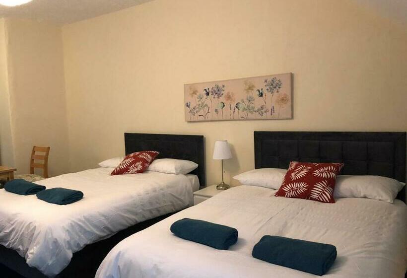 اتاق استاندارد چهار تخته, Regency Guesthouse Manchester North