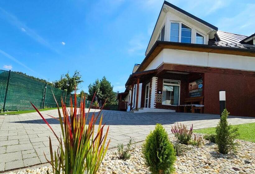 低层单卧公寓, Apartmány Podlavice