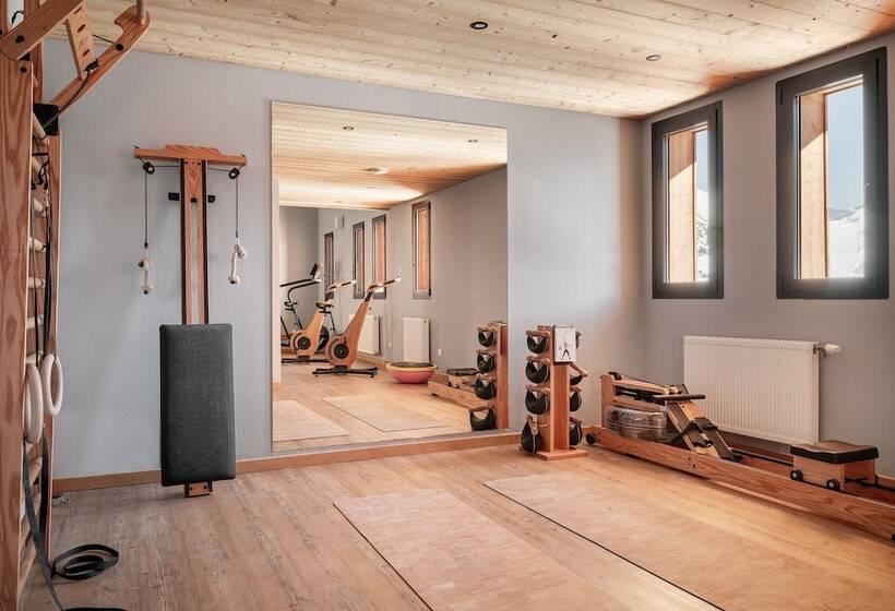 Апартаменты 5 спален, Dormio Resort Les Portes Du Grand Massif