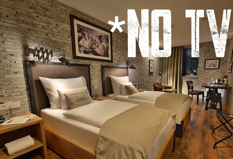 コンフォートルーム, Loft Hotel Bratislava