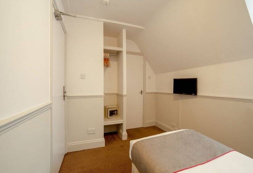 اتاق استاندارد یک نفره, OYO London Luton