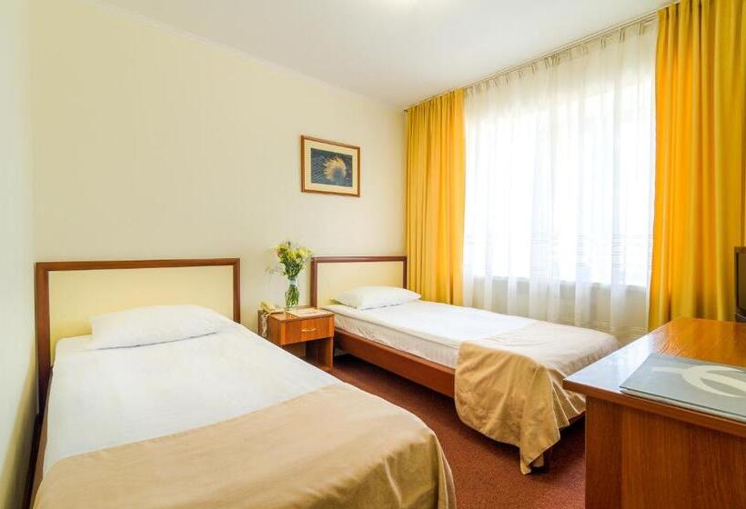 اتاق کلاسیک, Raziotel Kryvyi Rih