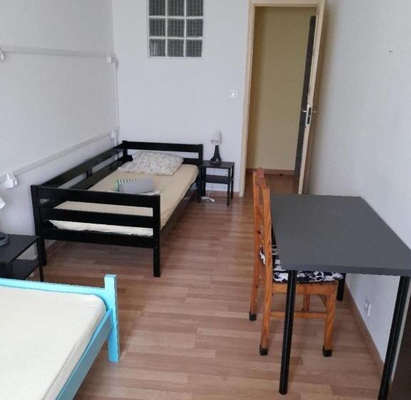 Quarto Economy, Belém Backpackers
