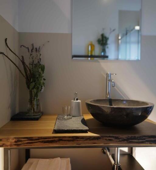 Трехместный Номер Стандарт с Балконом, B&b Cascina La Cinciallegra
