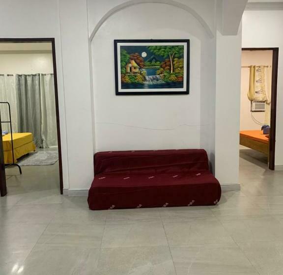 Номер Deluxe, Soul Travellers Dagatan Castle