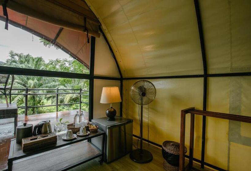 디럭스 룸, Kachonghills Tented Resort Trang