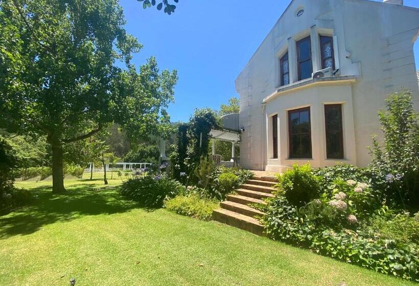 Люкс Повышенной Комфортности, Caledon Grace Guesthouse