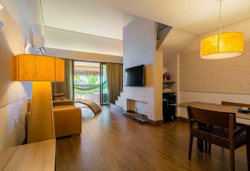 자쿠지 스위트, Carmel Charme Resort