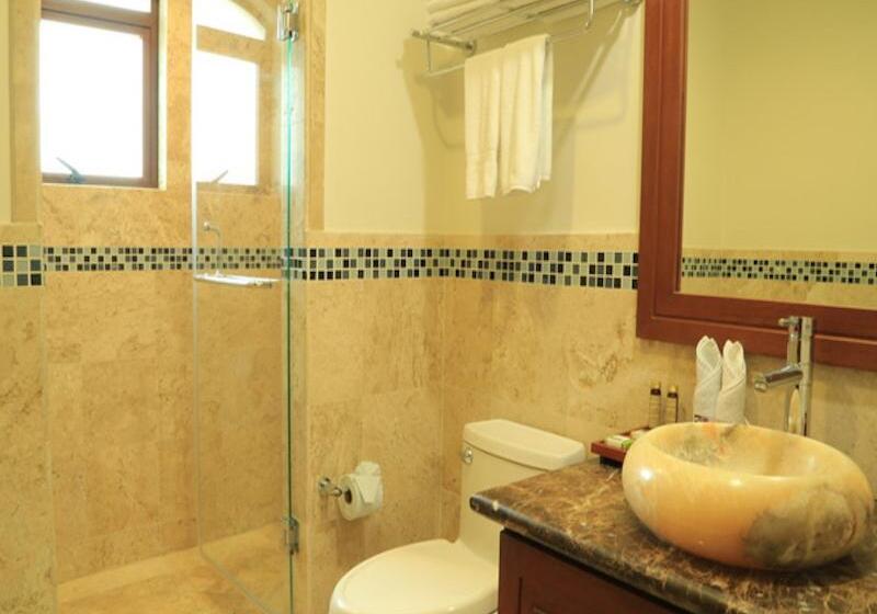 Standard Studio King Bed, Acanto Hotel Playa Del Carmen, Trademark Collection By Wyndham