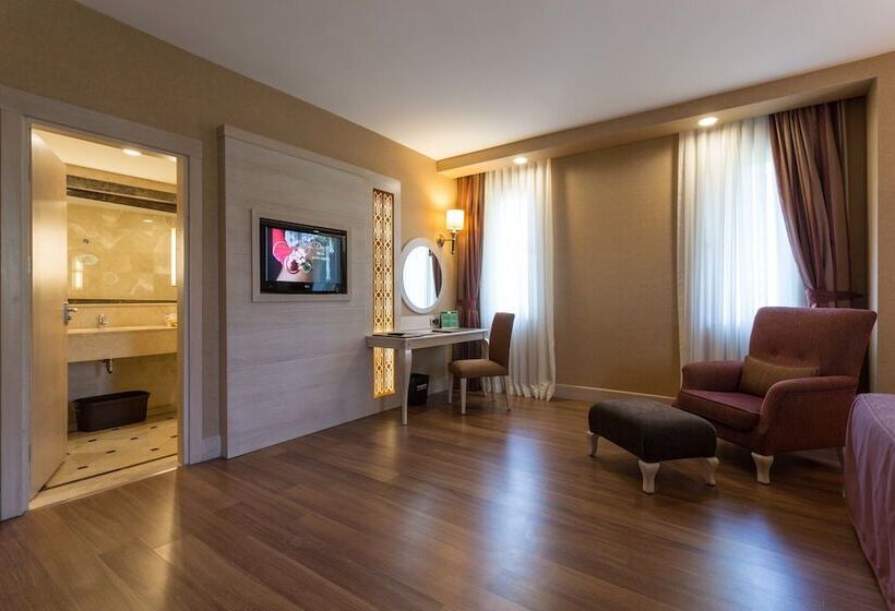 اتاق لوکس خانوادگی, Güral Premier Tekirova   All Inclusive