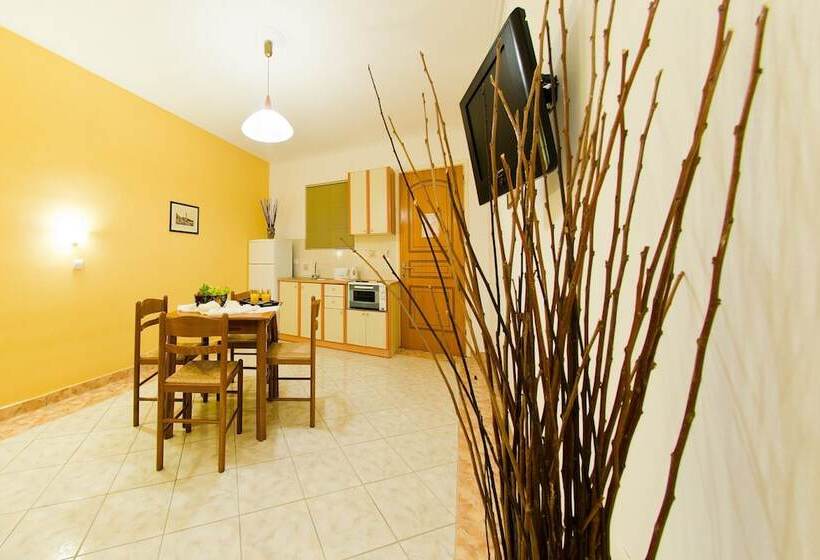 Апартаменты Superior 1 Спальня, Remezzo Studios & Apartments