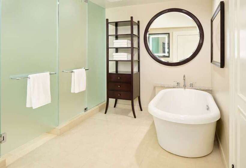 Люкс Повышенной Комфортности, Hilton Grand Vacations Club Kings’ Land Waikoloa