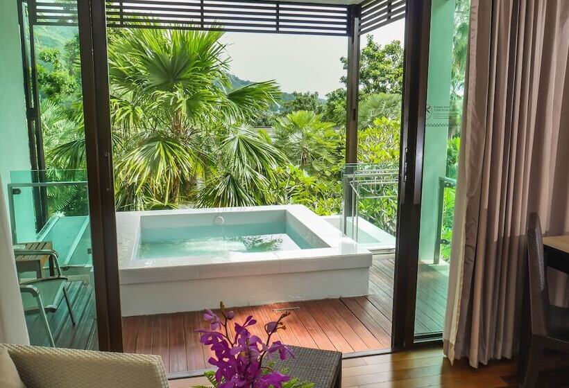 디럭스 룸, Wyndham Sea Pearl Resort, Phuket