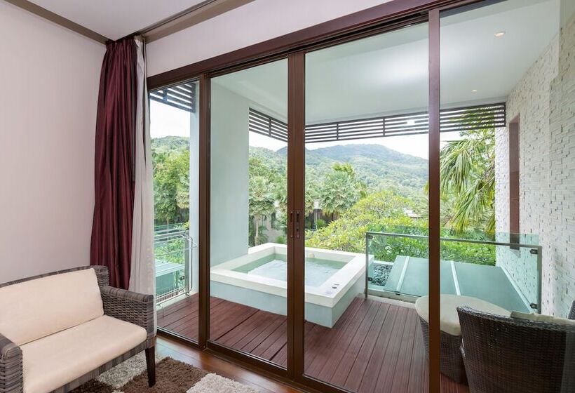 디럭스 룸, Wyndham Sea Pearl Resort, Phuket