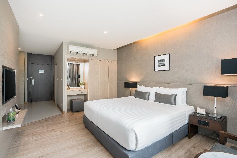 풀장 전망 디럭스 룸, Altera Hotel And Residence By At Mind