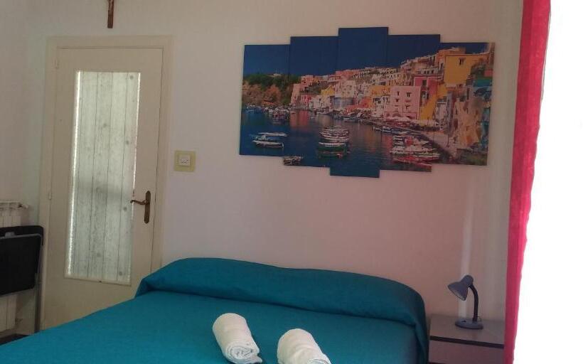 Номер Стандарт, Michela Home